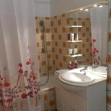 Appartement Grand Studio Dans Résidence De Luxe Juan-les-Pins