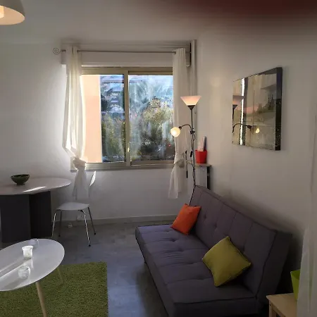 Grand Studio Dans Résidence De Luxe Appartement Juan-les-Pins